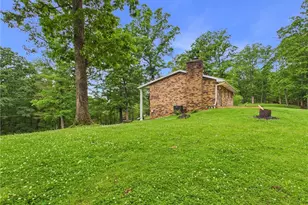 655 Ridgewood Blvd, Belpre, OH 45714 - Photo 4