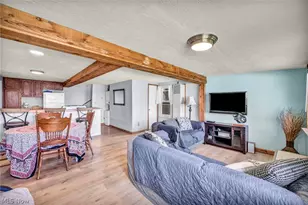 15 Lake Hurst Dr, Ashtabula, OH 44004 - Photo 8