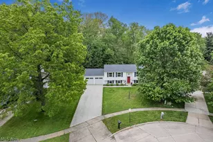 1161 Erin Dr, Kent, OH 44240 - Photo 4