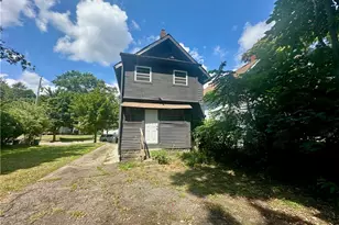 280 Lake St, Akron, OH 44301 - Photo 2