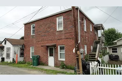 315 Grant Street, Newell, WV 26050 - Photo 1