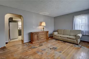 679 Mohawk Ave, Akron, OH 44305 - Photo 4