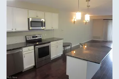 22555 Center Ridge Road #201, Rocky River, OH 44116 - Photo 4