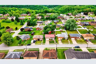 256 Fernwood Avenue, Weirton, WV 26062 - Photo 34