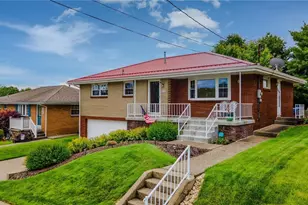 256 Fernwood Ave, Weirton, WV 26062 - Photo 2
