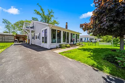 2012 Highland Avenue, Ashtabula, OH 44004 - Photo 2