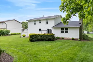 9572 Beryl St NW, Canal Fulton, OH 44646 - Photo 8