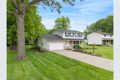 9572 Beryl Street NW, Canal Fulton, OH 44646 - Photo 2