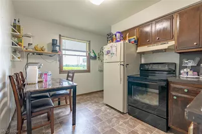 5381 Portage Street NW, North Canton, OH 44720 - Photo 8