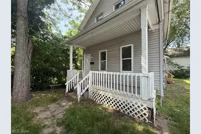 289 Sumner Court, Akron, OH 44311 - Photo 2