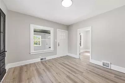 13202 Melzer Avenue, Loveland, OH 44120 - Photo 14