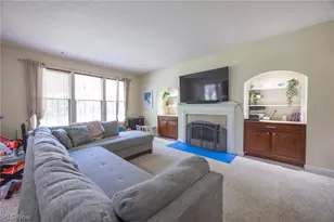 8856 Oakbrook Cir, Twinsburg, OH 44087 - Photo 2