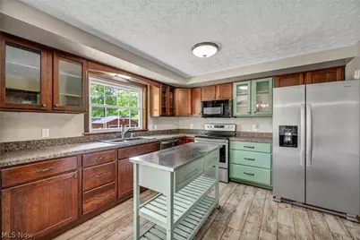 6407 Indian Point Road, Painesville, OH 44077 - Photo 12
