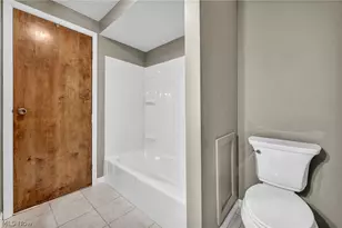 6407 Indian Point Rd, Painesville, OH 44077 - Photo 22