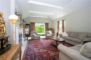 330 N Countryside Dr, Ashland, OH 44805 - Photo 4