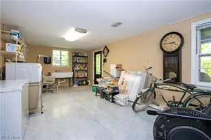 330 N Countryside Dr, Ashland, OH 44805 - Photo 32