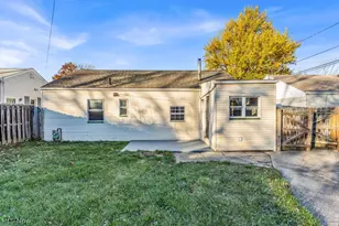 13813 Leroy Ave, Loveland, OH 44135 - Photo 22