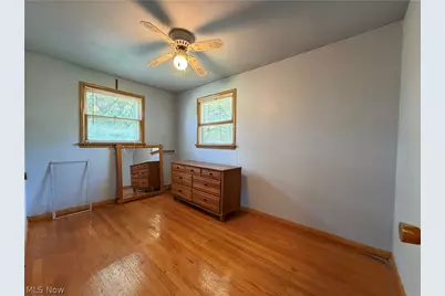307 W 9th Street, Salem, OH 44460 - Photo 8