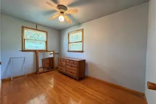 307 W 9th St, Salem, OH 44460 - Photo 8