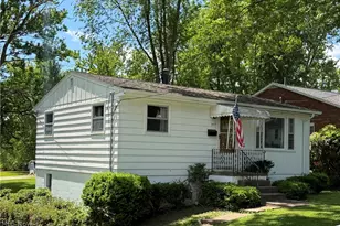 307 W 9th St, Salem, OH 44460 - Photo 2