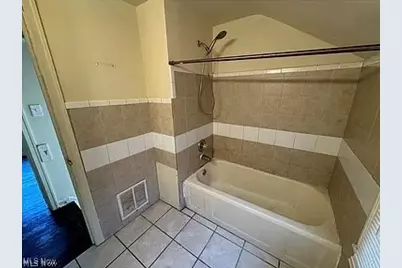 476 Keck Street, Akron, OH 44305 - Photo 6