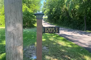 12053 Ellsworth St, Buffalo, OH 43722 - Photo 2