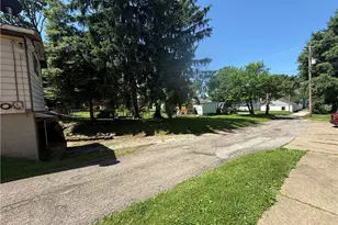 421 N 11th St, Cambridge, OH 43725 - Photo 14