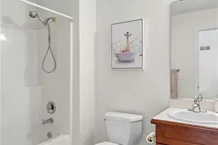 1246 Homestead Creek Dr, Grandview Heights, OH 44147 - Photo 22