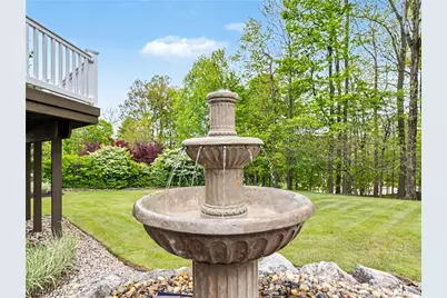 1246 Homestead Creek Drive, Grandview Heights, OH 44147 - Photo 38