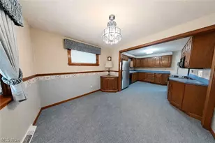 508 Mildred Ave, Weirton, WV 26062 - Photo 6