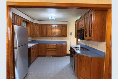 508 Mildred Avenue, Weirton, WV 26062 - Photo 4