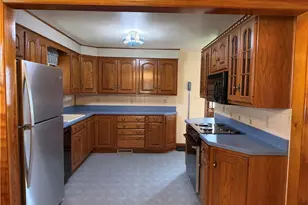 508 Mildred Ave, Weirton, WV 26062 - Photo 4