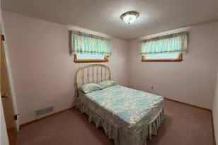 508 Mildred Ave, Weirton, WV 26062 - Photo 8