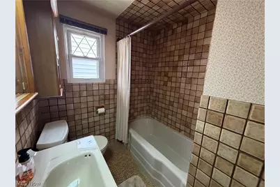 508 Mildred Avenue, Weirton, WV 26062 - Photo 22