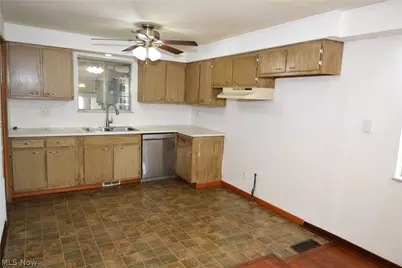 3713 Grafton Road, Brunswick, OH 44212 - Photo 16