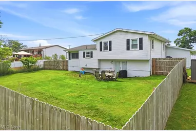 2357 Diamond Street NE, Canton, OH 44721 - Photo 4