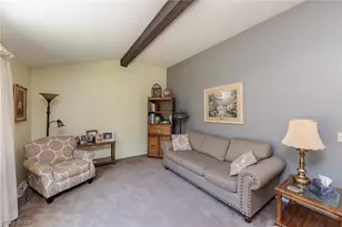 1421 Driftwood Ln, Macedonia, OH 44056 - Photo 2