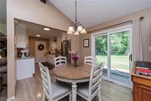 1421 Driftwood Ln, Macedonia, OH 44056 - Photo 8