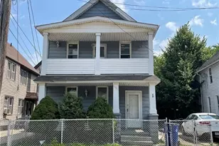1043 E 68th St, Loveland, OH 44103 - Photo 1