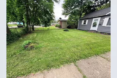 1276 Frederick Boulevard, Akron, OH 44320 - Photo 4
