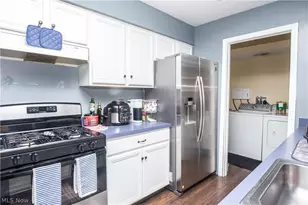 2611 Canvasback Cir, Akron, OH 44319 - Photo 8