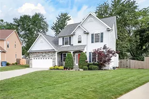 24144 Salzburg Cir, North Olmsted, OH 44070 - Photo 4