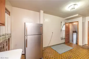 1604 1st St, Youngstown, OH 44509 - Photo 18