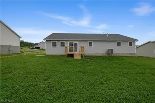 10952 Madlyn St NE, Bolivar, OH 44612 - Photo 4
