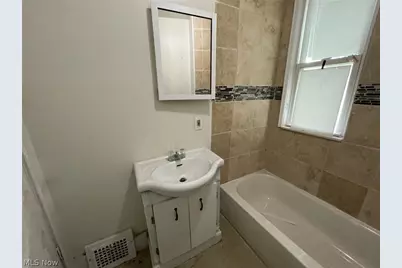 8018 Platt Avenue, Loveland, OH 44104 - Photo 18