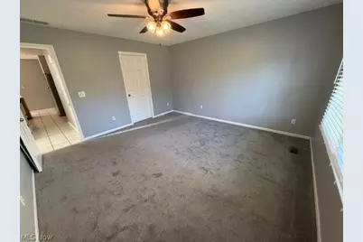 240 Steeplechase, Wickliffe, OH 44092 - Photo 8