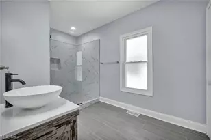 2172 West Blvd, Loveland, OH 44102 - Photo 40