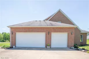 3228 Deborah Ct, Uniontown, OH 44685 - Photo 46