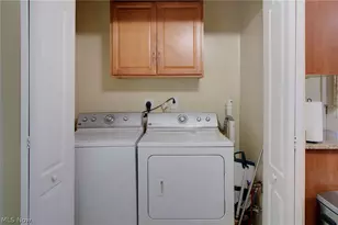 410 Southward Dr, Youngstown, OH 44515 - Photo 8