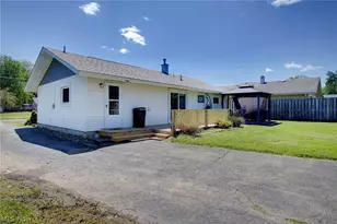 410 Southward Dr, Youngstown, OH 44515 - Photo 12